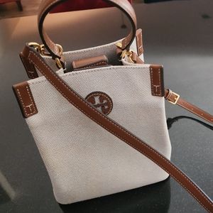 Tory Burch Blake canvas Bucket Bag/satchel bag/crossbody bag/natural (used)